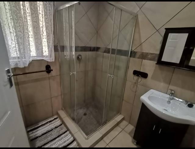 4 BEDROOM HOUSE FOR SALE IN VANDERBIJLPARK SW 5